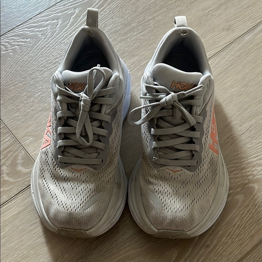 Hoka Bondi 8, size 5.5
